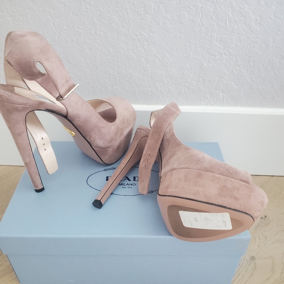 Prada Suede Slingback Platform Pumps - Picture 4 of 8